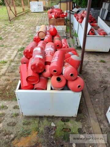 Złom żelaza i stali (w tym grzejniki członowe, rury) (kod odpadu 17 04 05) 